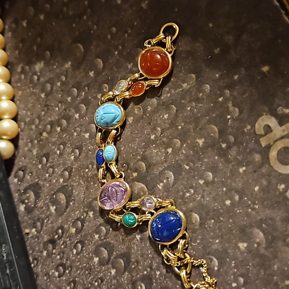 Scarab Lucite Bracelet Beetle Gold Tone Chain Spring Ring Clasp Multicolor W OS - Picture 3 of 7